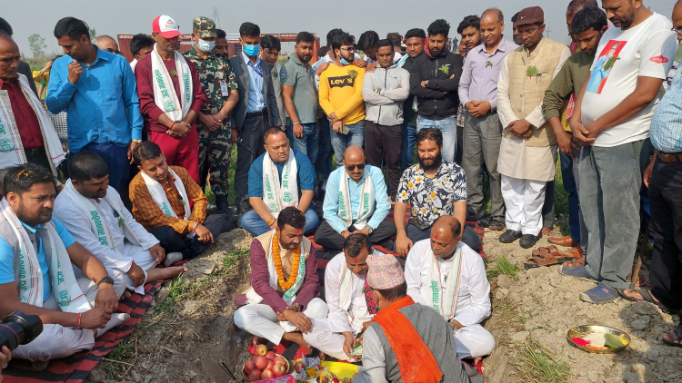 मानव  सेवाआश्रम वीरगञ्ज शाखा भवनको शिलान्यास