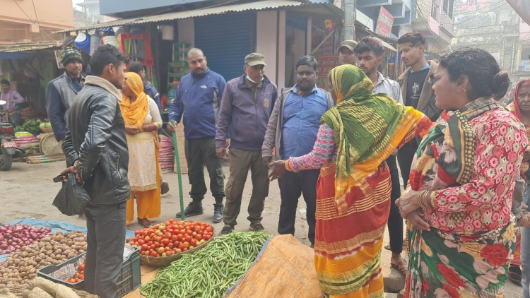 माइस्थान तथा मिना बजार क्षेत्रका अव्यवस्थित बजार स्थानान्तरण 