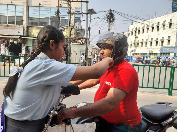 अभिभावकले विद्यार्थीहरुबाट सिक्नुपर्ने कस्तो समाज ? 