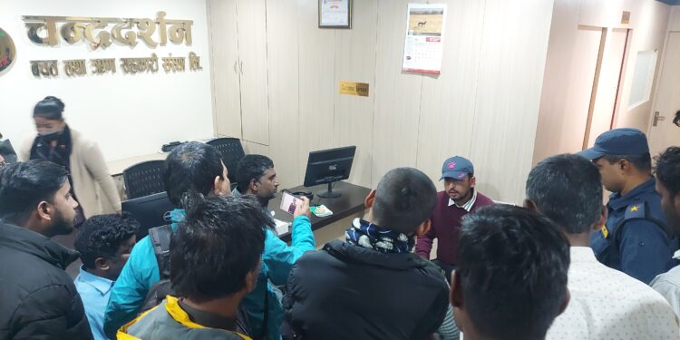 चन्द्र दर्शन बचत तथा ऋण सहकारीले बचतकर्ताकाे रकम नदिएकाे गुनासाे