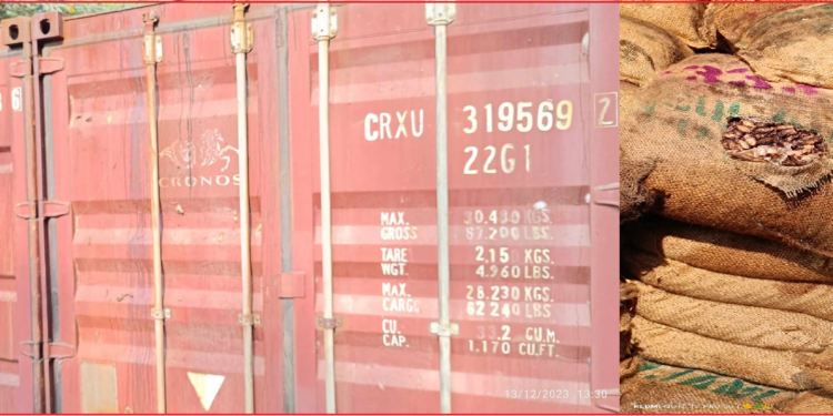 ड्राईपाेर्टमा १३ कण्टेनर छाेकडा सडेकाे फेला प-यो, सूचना दिन आनाकानी