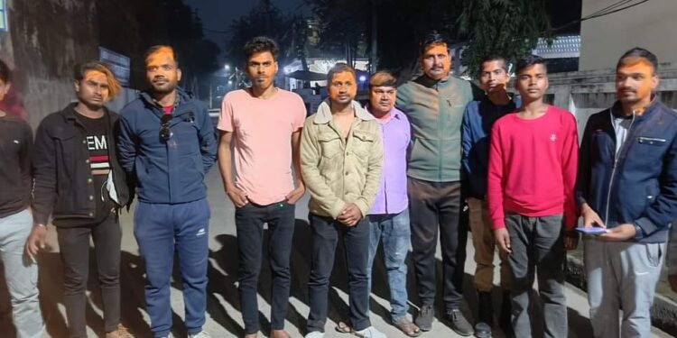 कर्फ्यु उल्लंघनको आरोपमा पक्राउ परेका युवाहरु रिहा, सदभाव बिथोलिने कुनै गतिविधि नगर्ने हिन्दु समाजका युवाहरुको प्रतिबद्धता