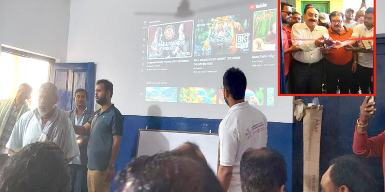 सामुदायिक विद्यालयमा रोटरी क्लबद्वारा डिजिटल कक्षा स्थापना