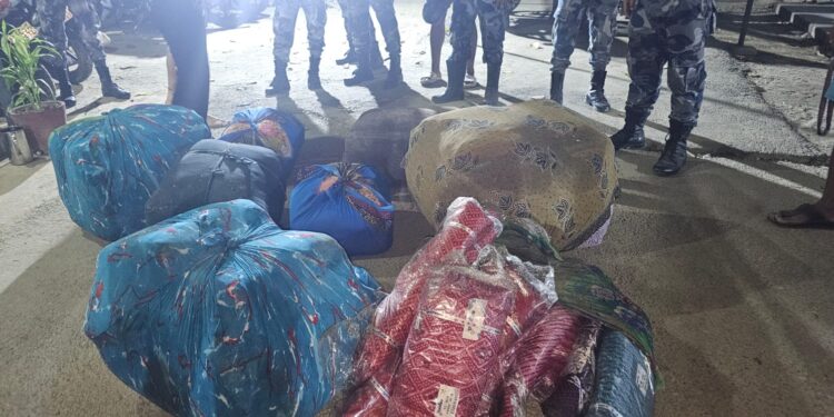 सशस्त्र प्रहरीद्वारा १४लाख बराबरको भन्सार छलिको सामान बरामद