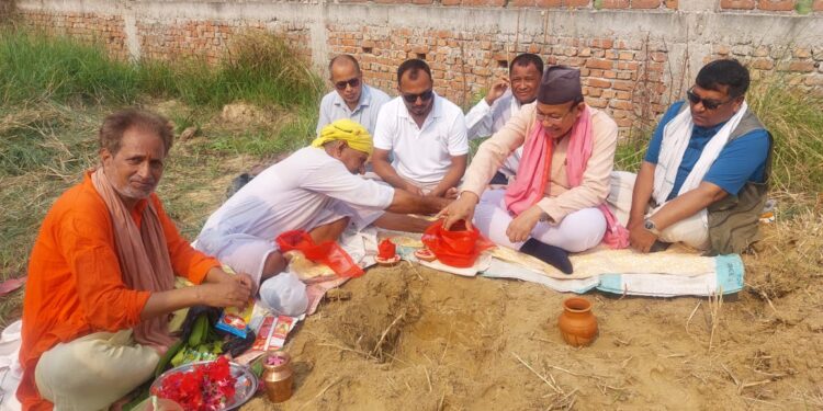 वीरगन्जमा थारु धर्मशाला निर्माण स्थलको शिलान्यास