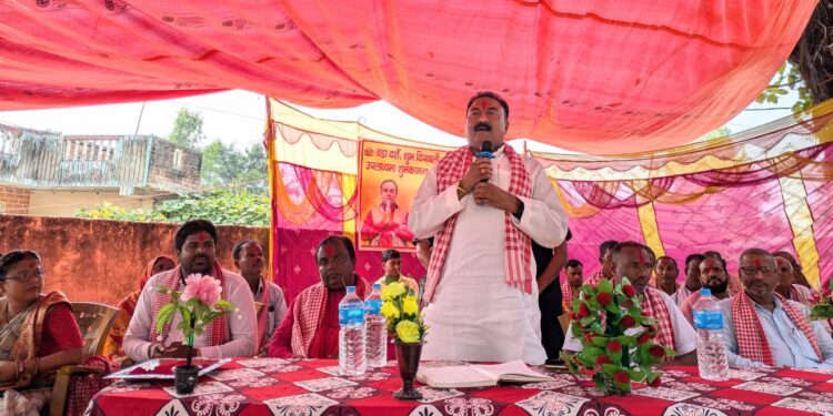 विकासका लागि सबै एकजुट हुनुपर्छ : मन्त्री गुप्ता