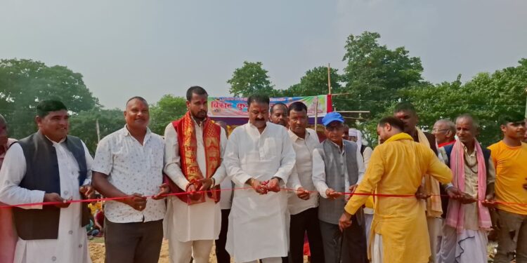 स्वदेशी कच्चा पदार्थमा आधारित उद्योग व्यावसायको प्रवर्द्धन गरी आयात प्रतिस्थापन गर्न मन्त्री गुप्ताको आग्रह