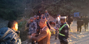 चितवनमा यात्रुबाहक बस दुर्घटना २२ जना घाईते