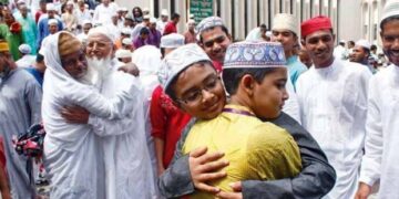 आज इस्लाम धर्मावलम्बीले ‘ईद उल फित्र’ अर्थात् ईद पर्व मनाउँदै