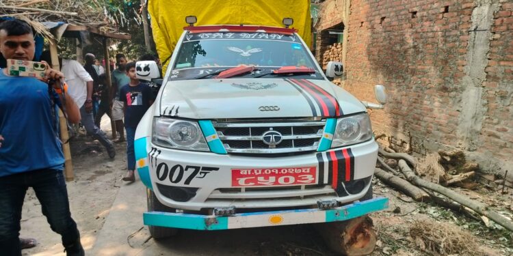 भन्सार छलीको रहस्यमय पर्दाफासः भुटनदेवीदेखि भलुवाहीसम्म अबैध कपडाको खोजी