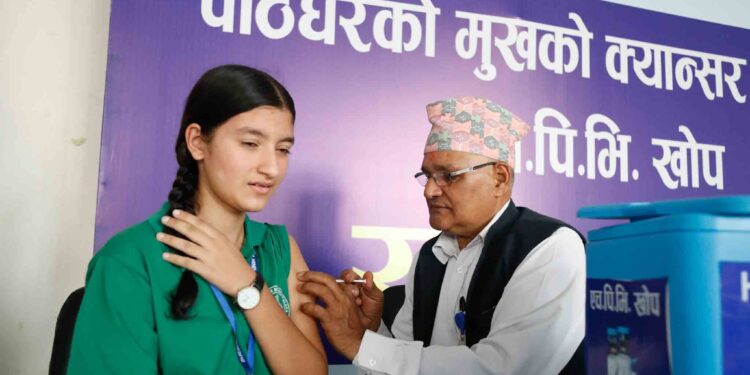 पाठेघर क्यान्सरविरुद्धको खोप नियमित कार्यक्रममा, १४ वर्षमुनिकालाई क्यान्सर उपचार निःशुल्क