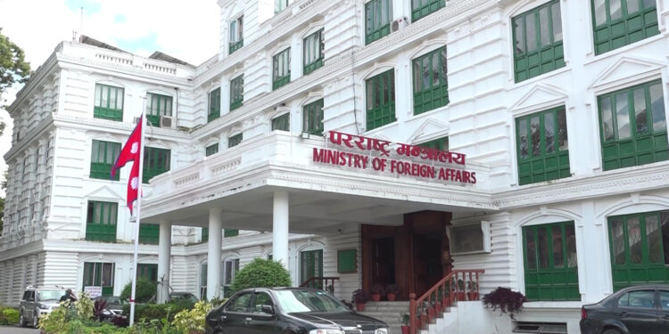 पाकिस्तानमा रहेका नेपाली विद्यार्थी र नागरिक सुरक्षित, सम्पर्कमा छौं: सरकार