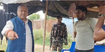 मधेशका मुख्यमन्त्रीद्वारा वीरगञ्ज आईसीपी अगाडिको अवैध ढाटमा छापा, ३ जना पक्राउ