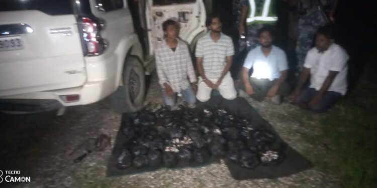 सशस्त्र प्रहरीद्वारा ठूलो परिमाणमा लागुऔषधसहित चार जना पक्राउ