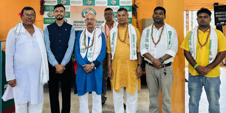 पूर्वमन्त्री रमेश रिजालद्वारा मानवसेवा आश्रमलाई भोजन सेवा योगदान गरे