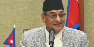 खुमबहादुर खड्काको सम्पत्ति जफतमा गृहमन्त्री लेखकको अवरोध