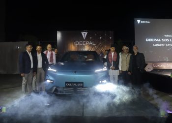‘लक्जरी’ र ‘टेक’ले भरिएको दिपल गाडीको शोरुम वीरगन्जमा खुल्यो