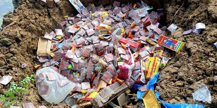 पर्सामा प्रहरीद्वारा १२ लाख बराबरको पटका बरामद गरी नष्ट