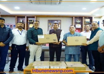 वीरगंज महानगरलाई भास्कर फर्मास्युटिकल्सद्वारा पाँच थान ल्यापटप सहयोग
