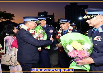 नवनियुक्त आईजीपी कार्कीले निवर्तमान आईजीपी खापुङलाई गरे बिदाई
