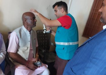 बहुदरमाईको डकैला बहुअरीमा आँखा शिविर सम्पन्न : ३९ जनामा मोतिबिन्दु फेला