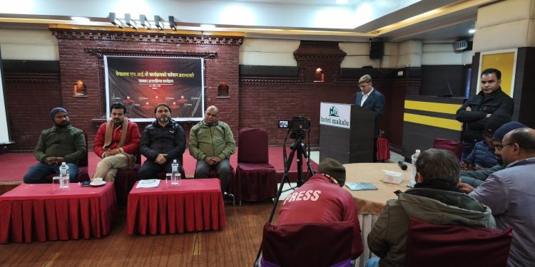 वीरगञ्जमा एचआइभी/एड्ससम्बन्धी पत्रकार अन्तरक्रिया, खुला सीमाका कारण मधेसमा संक्रमणको बढी जोखिम