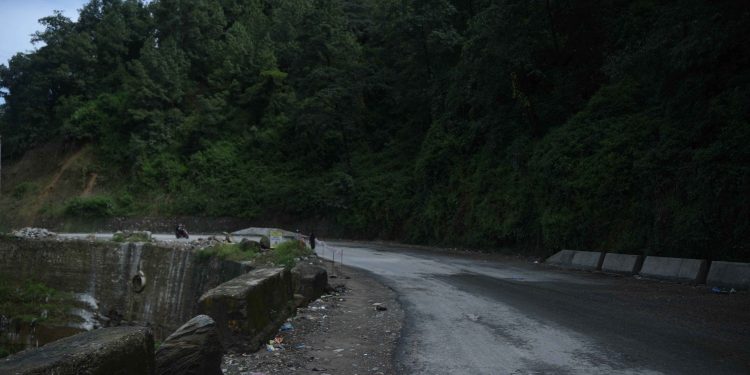 नागढुंगा–मलेखु सडक दुई दिनका लागि खुला