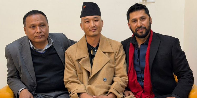 रवि, बालेन र कुलमानबीच चुनावी सहकार्यको ठोष सहमति: सुदन गुरुङले गराए ‘शक्तिशाली’ एकता