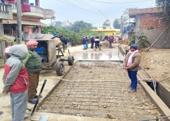 विश्रामपुरमा ६ वर्षदेखि अधुरो रहेको नाला र सडक ढलान कार्य अन्तिम चरणमा