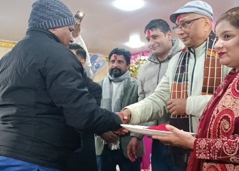 पूर्व गाविस अध्यक्षसहित सयौँ नेता कार्यकर्ता रास्वपा पार्टीमा प्रवेश
