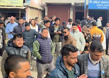 बालेन सुदूरपश्चिममा: कैलालीको ‘घण्टी घर’मा नरोकिँदा रास्वपा कार्यकर्ता निराश
