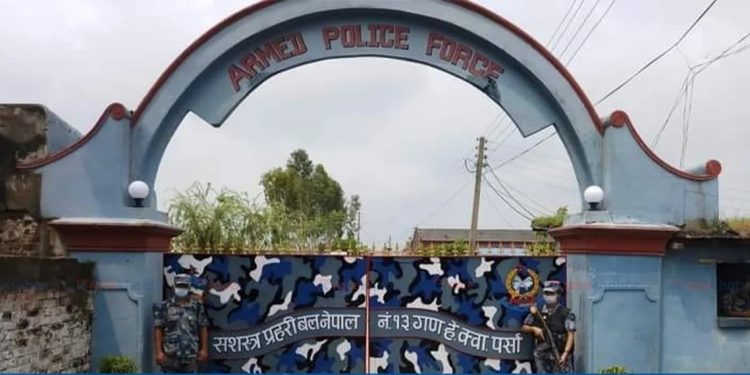 वीरगञ्जमा १५ लाखभन्दा बढीको अवैध सामान र अटो बरामद