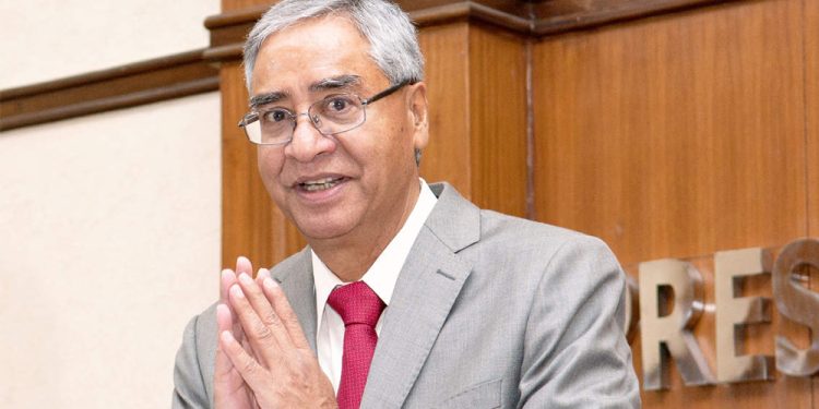 निर्वाचनको मुखमा पूर्वप्रधानमन्त्री देउवा उपचारका लागि सिंगापुर प्रस्थान