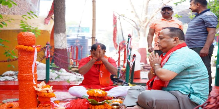 चैते दशैंको अवसरमा वीरगंज महानगरपालिकामा मौलो पूजा सम्पन्न