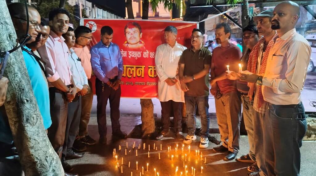 शहिद कृष्ण सेन ‘इच्छुक’को स्मृति दिवसमा वीरगन्जमा दीप प्रज्जवलन