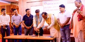सञ्चार क्षेत्रलाई संकुचित बनाएर लोकतन्त्रलाई कमजोर बनाउने षड्यन्त्र भईरहेको छ : पूर्वमूख्यमन्त्री राउत