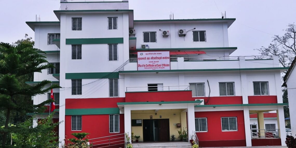 एमालेको दबाबमा मध्यरातमा सुदूरपश्चिमको पौने ३८ अर्बको बजेट, प्रतिपक्षद्वारा बैठक बहिष्कार