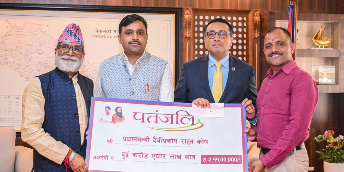रसुवा बाढी–पहिरोको आहतमा पतञ्जली नेपालको मानवीय राहत : २ करोड ११ लाखको सहयोग र भण्डारा सञ्चालन