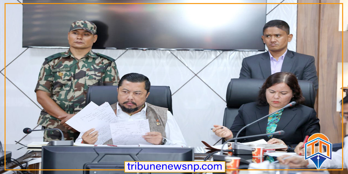 चिलिमेका बेपत्ता राष्ट्रसेवकका परिवारलाई भेट्दै ऊर्जा मन्त्रीले भने– ‘खोजीमा कुनै कसर बाँकी राख्दैनौँ’