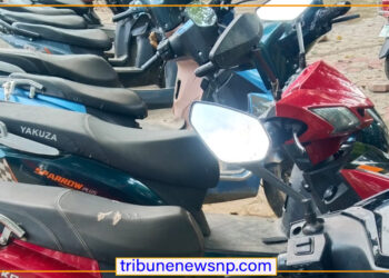 अवैध रूपमा भित्र्याइएका १० वटा इलेक्ट्रिक स्कुटर पर्सा प्रहरीको नियन्त्रणमा